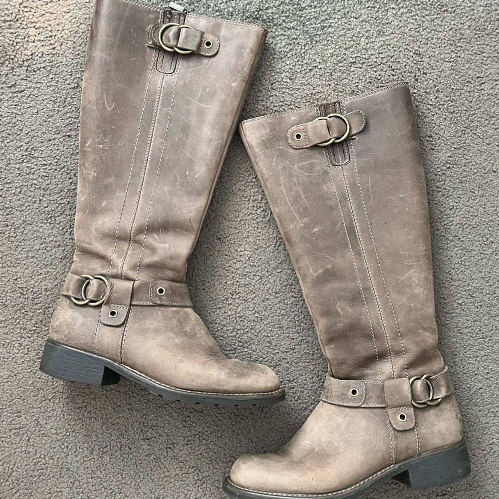 Clark boots